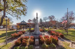 308 Fieldstone Dr, Woodstock, IL 60098 - Photo 31