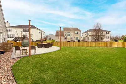 308 Fieldstone Drive, Woodstock, IL 60098 - Photo 27