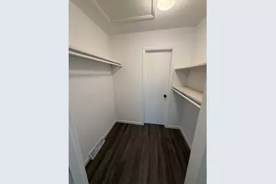 109 Hickory Drive, Lindenhurst, IL 60046 - Photo 23