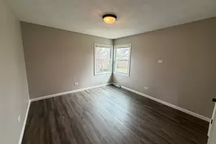 109 Hickory Dr, Lindenhurst, IL 60046 - Photo 21