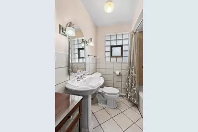 [Address not provided], Lincolnwood, IL 60712 - Photo 11