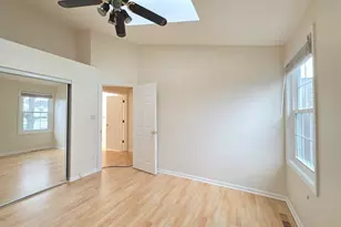 1376 Longacre Ln, Wheeling, IL 60090 - Photo 13