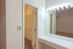 1376 Longacre Ln, Wheeling, IL 60090 - Photo 17