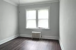 5704 W 21st St, Cicero, IL 60804 - Photo 3