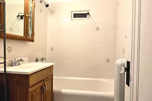 5704 W 21st St, Cicero, IL 60804 - Photo 11