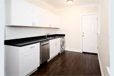 648 W Roscoe Street #2N, Chicago, IL 60657 - Photo 5