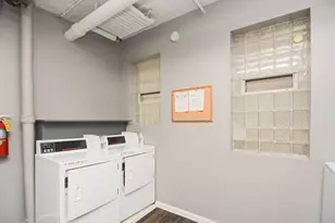 5516 N Kenmore Ave, Chicago, IL 60640 - Photo 19