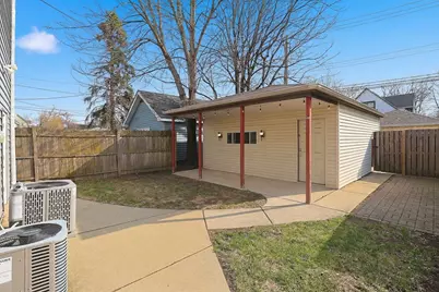 4327 N Avers Avenue, Chicago, IL 60618 - Photo 27