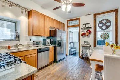 931 W Newport Avenue #1, Chicago, IL 60657 - Photo 7