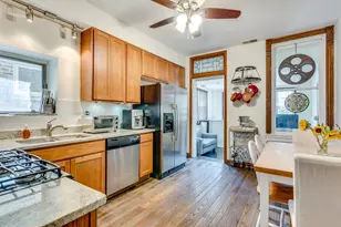 931 W Newport Ave, Chicago, IL 60657 - Photo 7