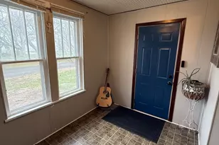 300 Holcomb Ave, Milledgeville, IL 61051 - Photo 5