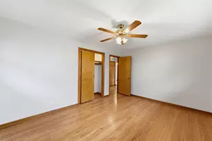 11042 S Ave N, Chicago, IL 60617 - Photo 13