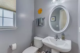 2172 Sunrise Cir, Aurora, IL 60503 - Photo 13