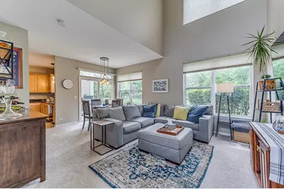 2172 Sunrise Circle, Aurora, IL 60503 - Photo 5