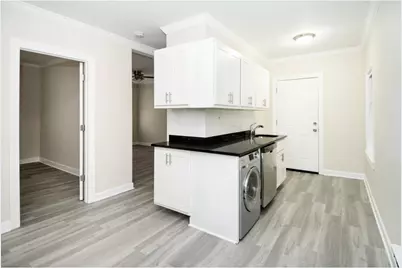 837.5 W Cornelia Avenue #3S, Chicago, IL 60657 - Photo 5