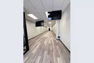 7051 N Clark Street, Chicago, IL 60626 - Photo 5