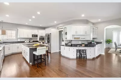 1720 Baybrook Lane, Naperville, IL 60564 - Photo 19