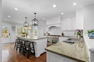 584 Fletcher Circle, Lake Forest, IL 60045 - Photo 17