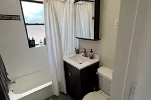 3819 N Greenview Ave, Chicago, IL 60613 - Photo 15