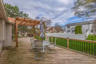 8627 Oakmont Rd, Bloomington, IL 61705 - Photo 51