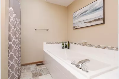 8627 Oakmont Road, Bloomington, IL 61705 - Photo 29