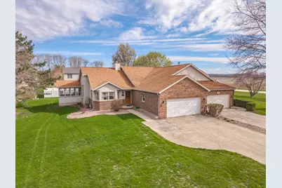 8627 Oakmont Road, Bloomington, IL 61705 - Photo 65