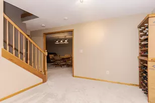 8627 Oakmont Rd, Bloomington, IL 61705 - Photo 35