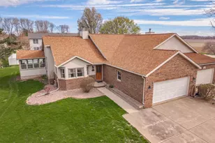 8627 Oakmont Rd, Bloomington, IL 61705 - Photo 63