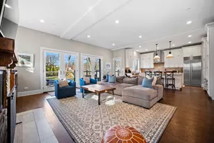 2921 Simpson St, Evanston, IL 60201 - Photo 3