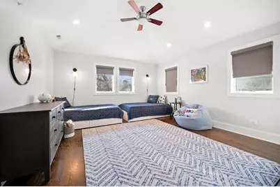 2921 Simpson Street, Evanston, IL 60201 - Photo 13