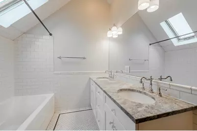 1709 W Barry Avenue #CH, Chicago, IL 60657 - Photo 21