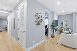 715 South Blvd, Oak Park, IL 60302 - Photo 7