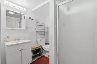 8305 S Paxton Ave, Chicago, IL 60617 - Photo 39