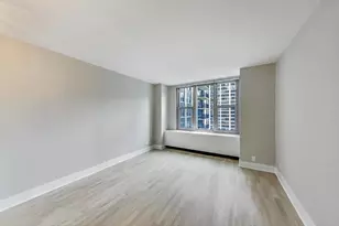 400 E Randolph St, Chicago, IL 60601 - Photo 9