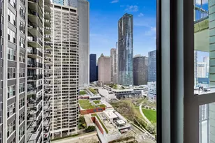 400 E Randolph St, Chicago, IL 60601 - Photo 13