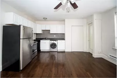 3345 N Marshfield Avenue #202, Chicago, IL 60657 - Photo 3