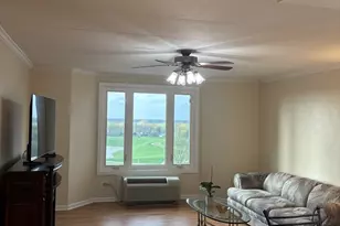 1 Renaissance Pl, Palatine, IL 60067 - Photo 11