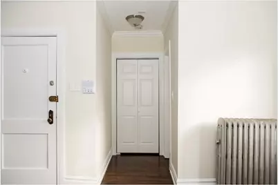 1056 W Lill Avenue #3, Chicago, IL 60614 - Photo 9