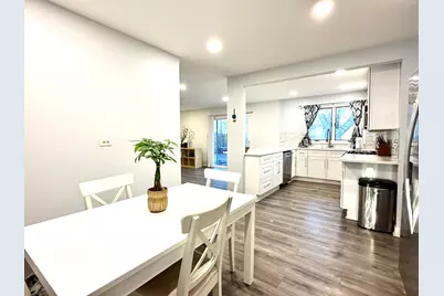 839 Dundee Avenue, Barrington, IL 60010 - Photo 5