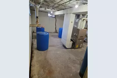 494 N Ellsworth Avenue, Villa Park, IL 60181 - Photo 29