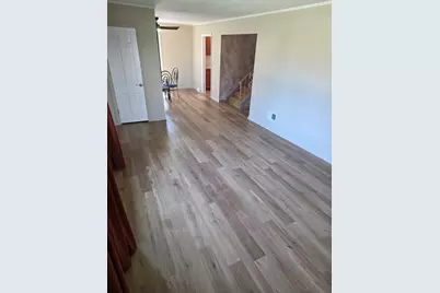 494 N Ellsworth Avenue, Villa Park, IL 60181 - Photo 11