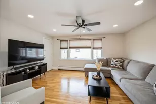 6952 W 65th St, Chicago, IL 60638 - Photo 5