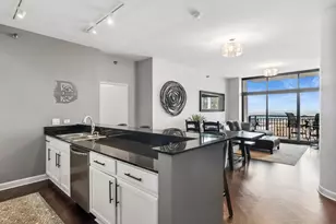 1322 S Prairie Ave, Chicago, IL 60605 - Photo 11