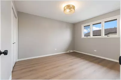 8518 Candlelight West Drive, Willow Springs, IL 60480 - Photo 11