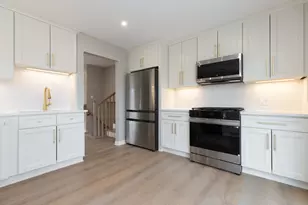 8518 Candlelight West Dr, Willow Springs, IL 60480 - Photo 5