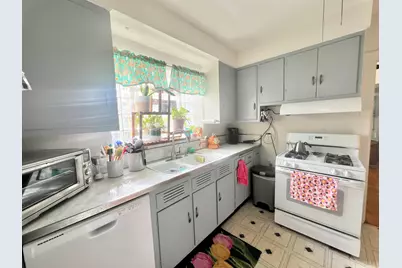 7713 W Forest Preserve Avenue, Chicago, IL 60634 - Photo 11