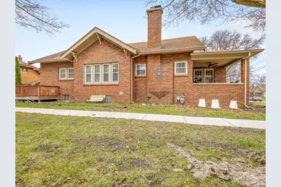 302 N Rockford Avenue, Rockford, IL 61107 - Photo 3