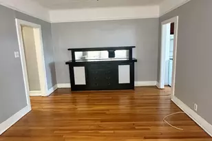 5354 N Winthrop Ave, Chicago, IL 60640 - Photo 9