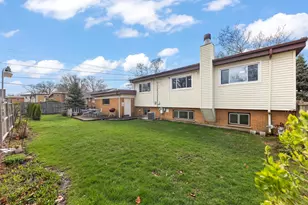 2345 Boeger Ave, Westchester, IL 60154 - Photo 25