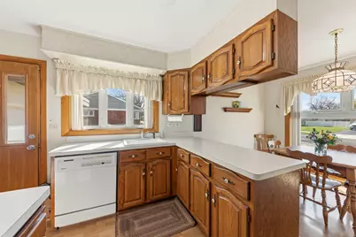 2345 Boeger Avenue, Westchester, IL 60154 - Photo 9